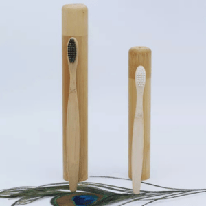 Estuche para Cepillos de Dientes en Bambú