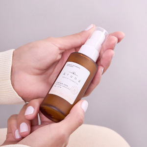 Hidratante facial aruná de textura ligera apto para pieles grasas