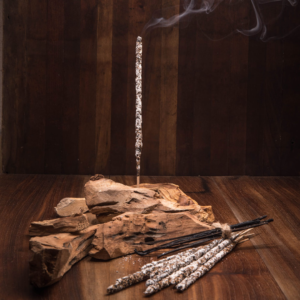 Sahumerios Palo Santo Sagrada Madre